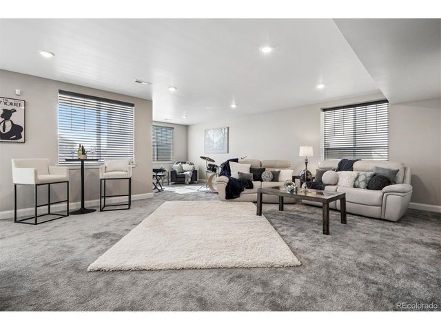 10212 W Cooper Dr, Littleton, CO 80127