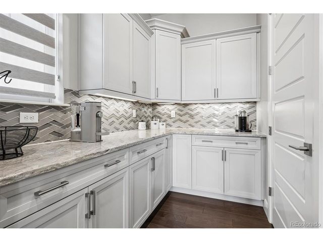 10212 W Cooper Dr, Littleton, CO 80127