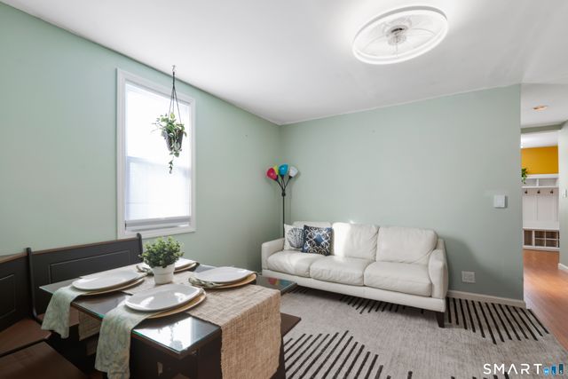 14 Bantam Road, New Fairfield, CT 06812