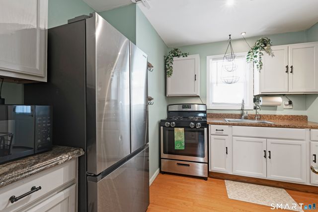 14 Bantam Road, New Fairfield, CT 06812