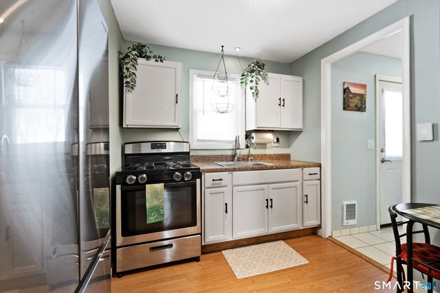 14 Bantam Road, New Fairfield, CT 06812