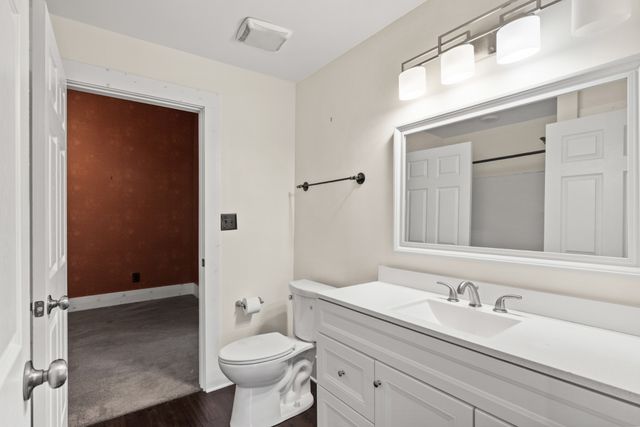 610 E Main St, Watertown, TN 37184