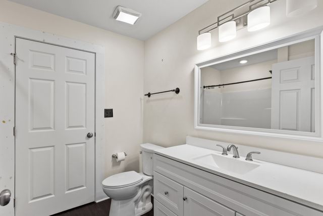 610 E Main St, Watertown, TN 37184