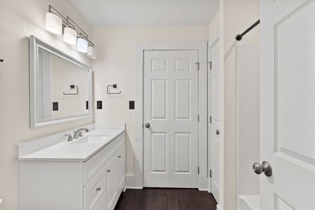 610 E Main St, Watertown, TN 37184
