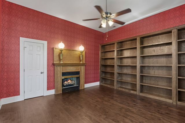 610 E Main St, Watertown, TN 37184
