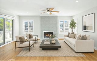 810 W BALBOA Boulevard A, Newport Beach, CA 92661