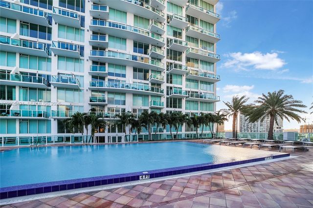 41 SE 5th St 704, Miami, FL 33131