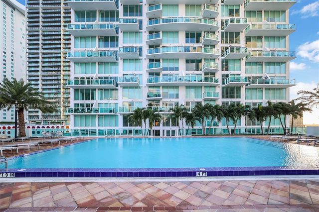 41 SE 5th St 704, Miami, FL 33131