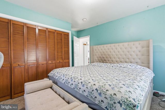 2752 WINDSOR DR, Bensalem, PA 19020