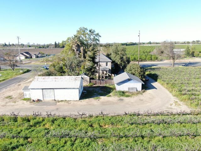 7076 E Highway 12, Lodi, CA 95240