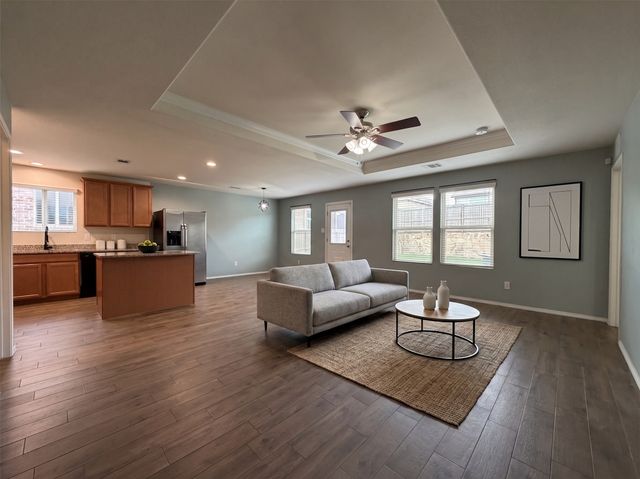 9913 Amosite Drive, Fort Worth, TX 76131