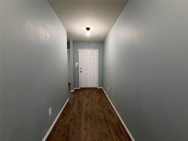 9913 Amosite Drive, Fort Worth, TX 76131