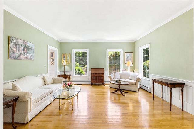 15 Erin Way, Middleton, MA 01949