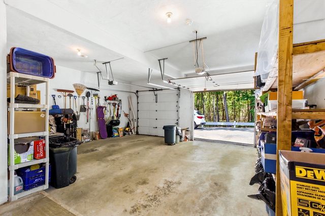 15 Erin Way, Middleton, MA 01949