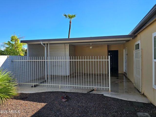 400 S PALADIN Circle, Litchfield Park, AZ 85340