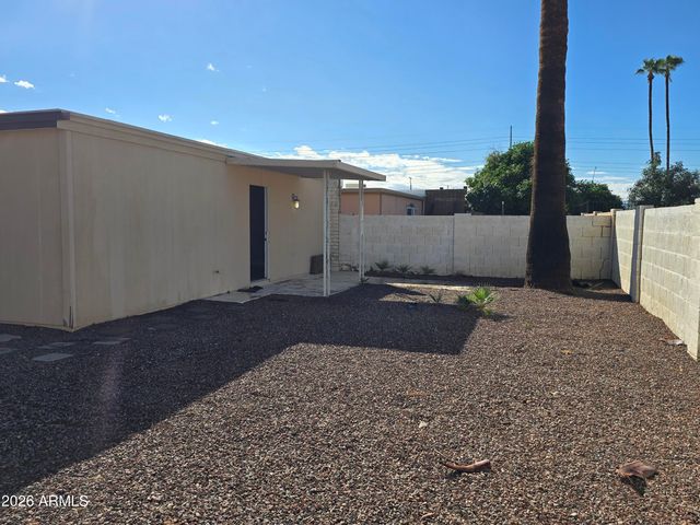 400 S PALADIN Circle, Litchfield Park, AZ 85340