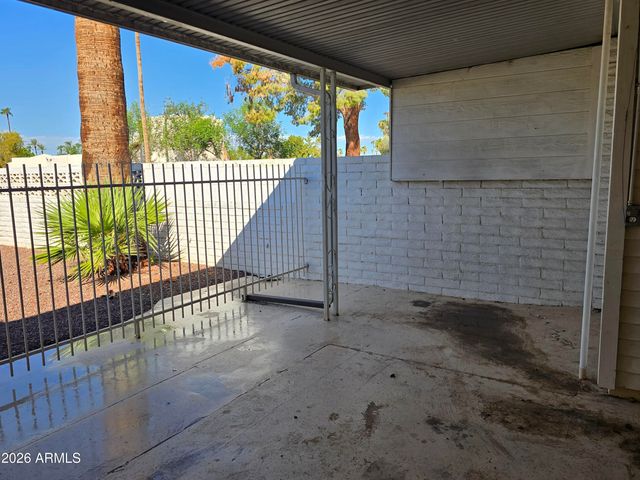 400 S PALADIN Circle, Litchfield Park, AZ 85340