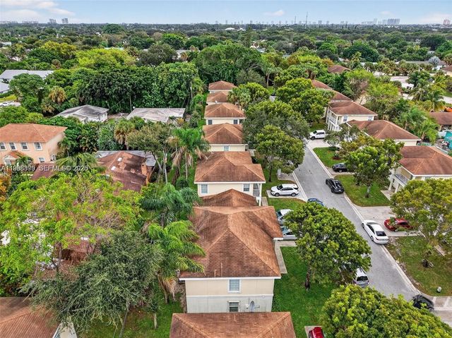 3836 Dove Landing Rd, West Palm Beach, FL 33403