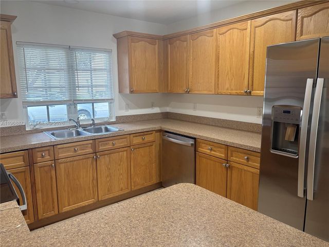 3836 Dove Landing Rd, West Palm Beach, FL 33403