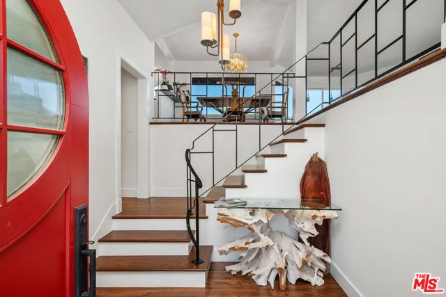2444 Carman Crest Drive, Los Angeles, CA 90068