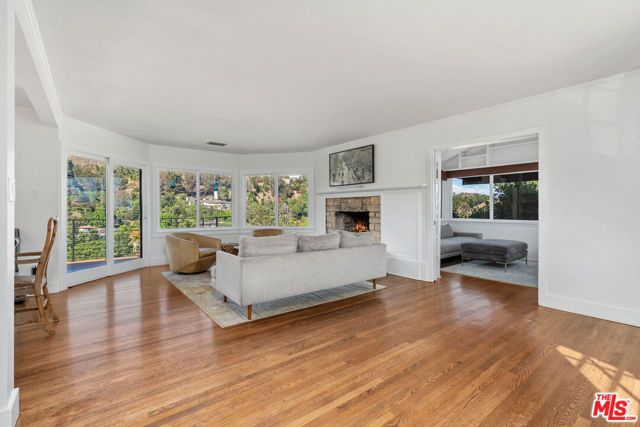 2444 Carman Crest Drive, Los Angeles, CA 90068