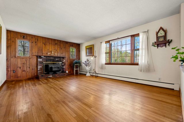 58 Willow Road, East Kingston, NH 03827
