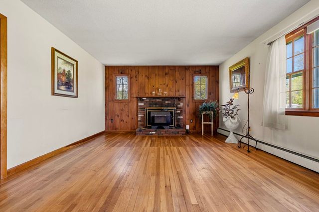 58 Willow Road, East Kingston, NH 03827