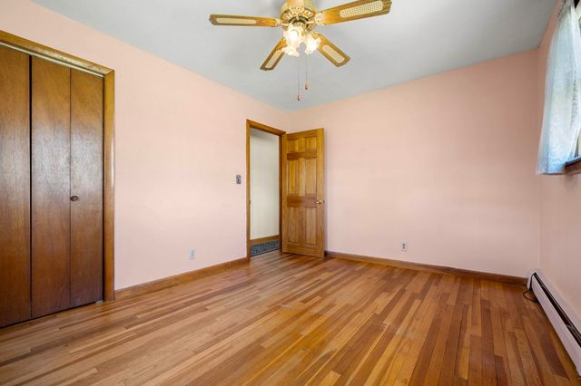 58 Willow Road, East Kingston, NH 03827