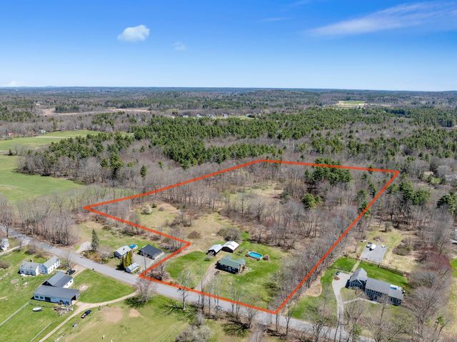 58 Willow Road, East Kingston, NH 03827