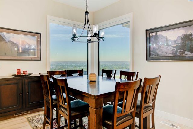 4871 S Morain St, Kennewick, WA 99337