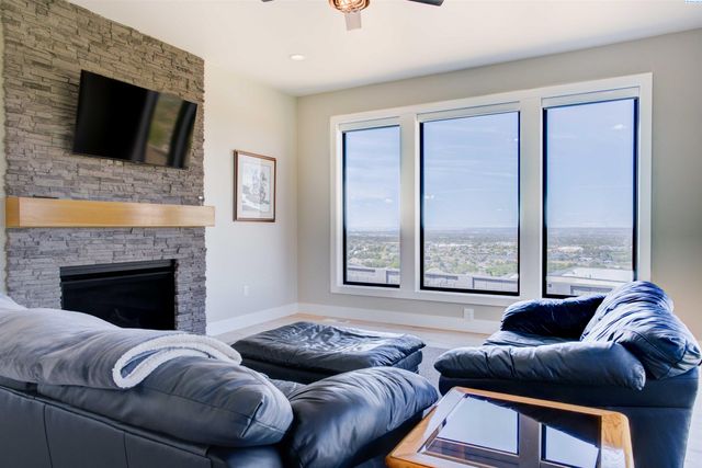 4871 S Morain St, Kennewick, WA 99337