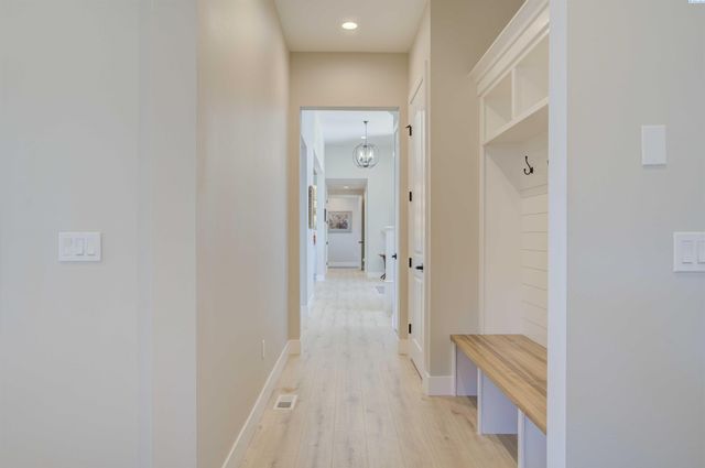 4871 S Morain St, Kennewick, WA 99337