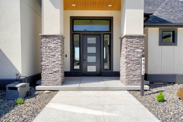 4871 S Morain St, Kennewick, WA 99337