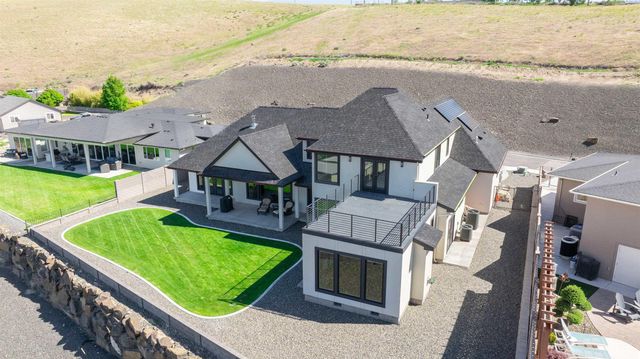 4871 S Morain St, Kennewick, WA 99337