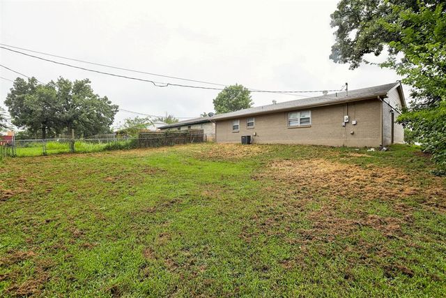 804 S Dogwood Street, Luther, OK 73054