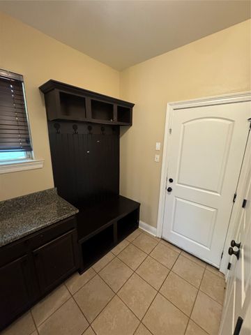 1000 Maize Street, Bossier City, LA 71111