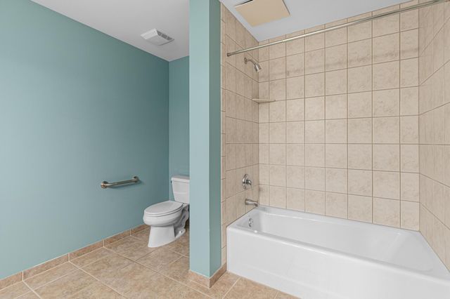 212 N 1st Street 411, Minneapolis, MN 55401