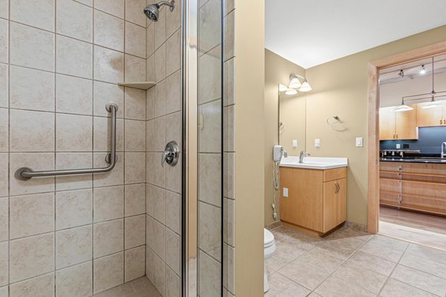 212 N 1st Street 411, Minneapolis, MN 55401