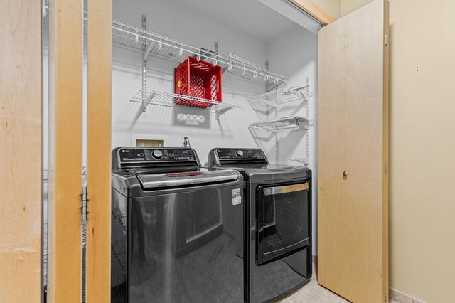 212 N 1st Street 411, Minneapolis, MN 55401