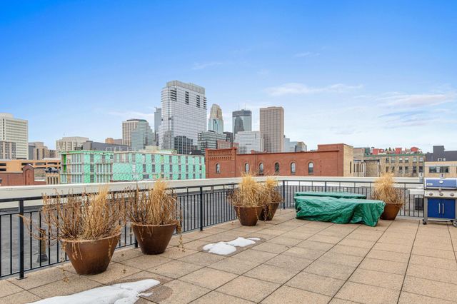 212 N 1st Street 411, Minneapolis, MN 55401