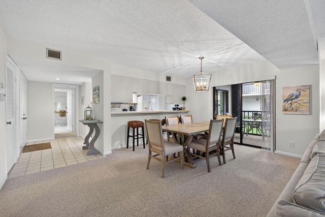 2101 Fairway Drive S, Jupiter, FL 33477