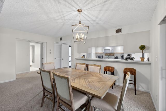 2101 Fairway Drive S, Jupiter, FL 33477