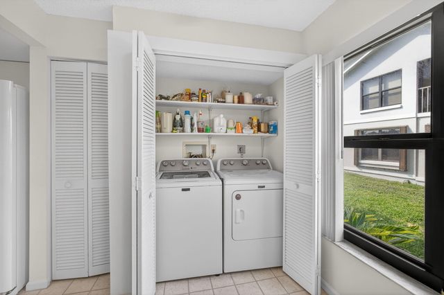 2101 Fairway Drive S, Jupiter, FL 33477