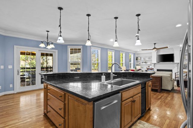 2109 Sedalia Lane, Lexington, KY 40513