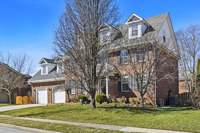 2109 Sedalia Lane, Lexington, KY 40513