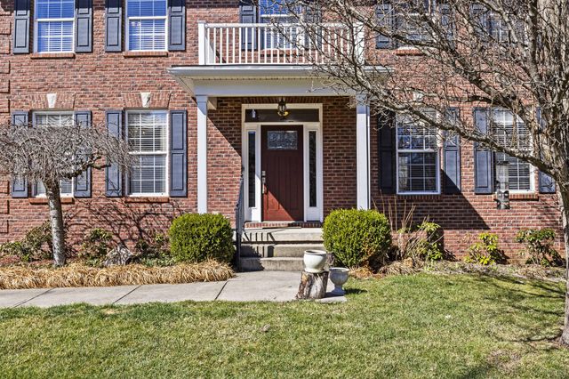 2109 Sedalia Lane, Lexington, KY 40513