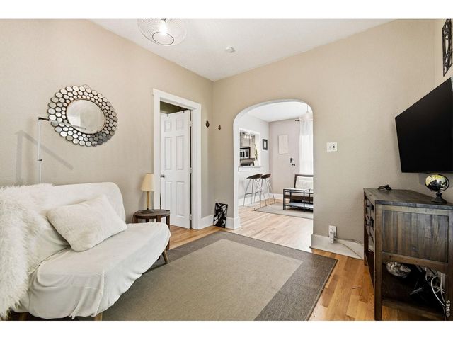 4810 Knox Ct, Denver, CO 80221