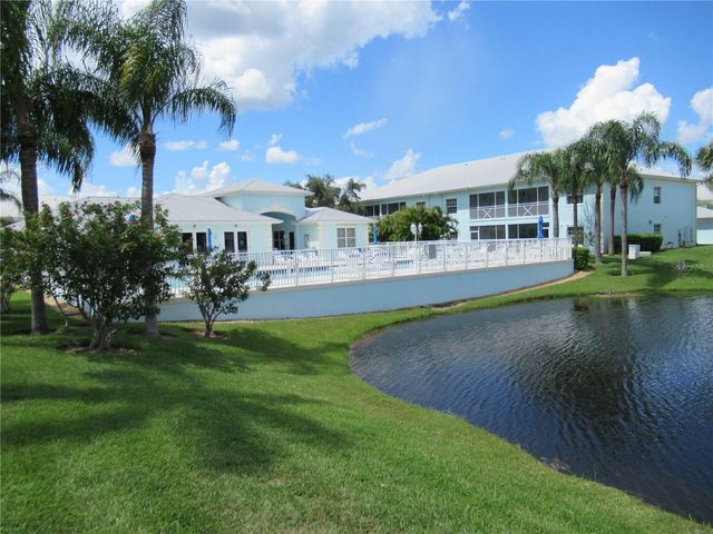 5766 SABAL TRACE DRIVE 203, North Port, FL 34287