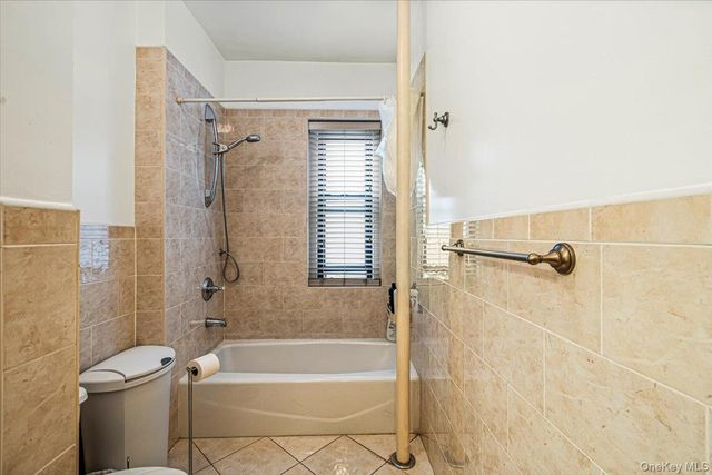 8344 Lefferts Boulevard 3D, Kew Gardens, NY 11415