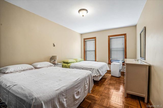 8344 Lefferts Boulevard 3D, Kew Gardens, NY 11415
